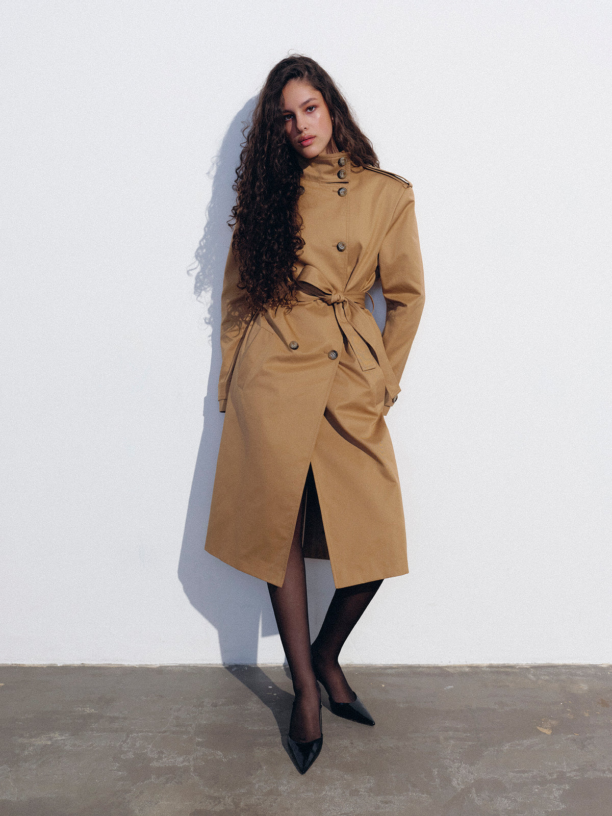 Beige stand collar trench | NOVITSKA